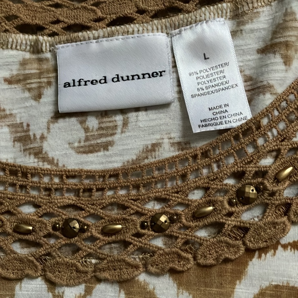Embellished top - Picture 2 of 2